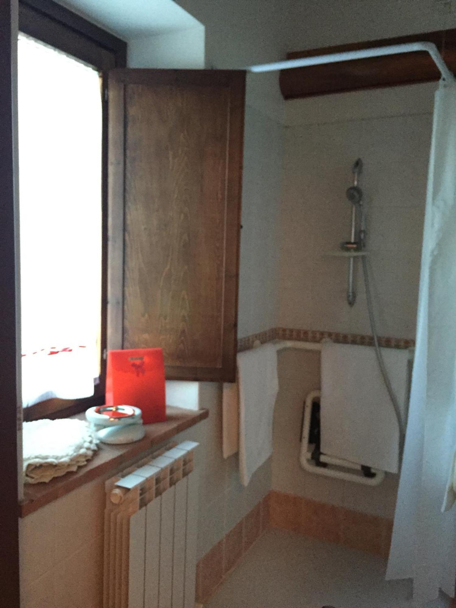 Villa Rosso Porpora Colle Umberto  Habitación foto